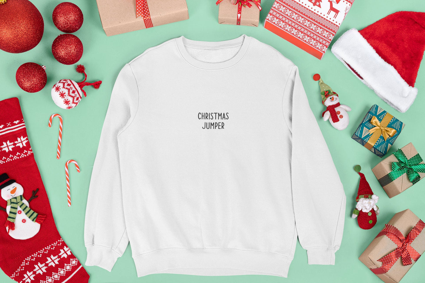 MINIMALIST CHRISTMAS SWEATER